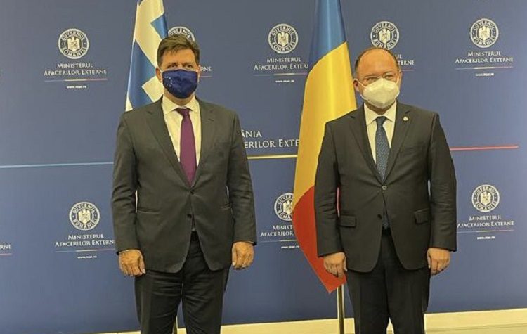 Ο Μ. Βαρβιτσιώτης συναντήθηκε με τον υπουργό Εξωτερικών της Ρουμανίας στο Βουκουρέστι