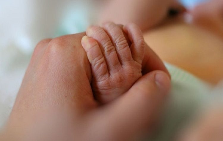 «Το Χαμόγελο του Παιδιού» φύλακας άγγελος για ένα βρέφος 2 μόλις μηνών