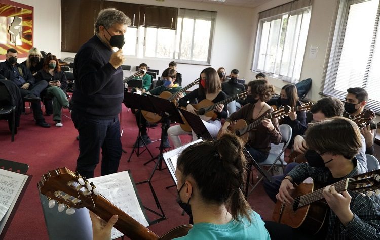 Επιτυχές το 1o Σεμινάριο - Συναυλία κιθαριστών από το Δημοτικό Ωδείο Αμαρουσίου «Μίκης Θεοδωράκης»