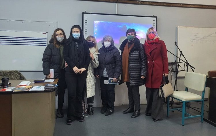 Γονείς και κηδεμόνες ενημερώθηκαν για τον ρόλο της οικογένειας στην πρόληψη των εξαρτήσεων