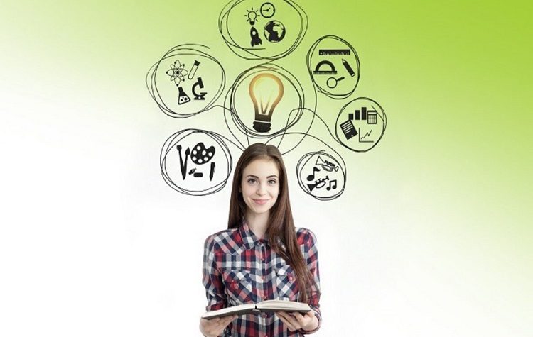 Ανάθεση σχολικού μαθήματος σε ιδιώτες στο Λύκειο Μελισσίων: Η υπουργική απάντηση στην «Ελληνική Λύση»