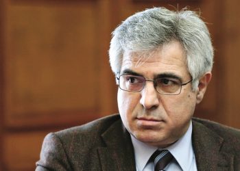 Είναι πολιτική ανάγκη να ανατρέψουμε την αντίληψη που μας θέλει συμπλήρωμα της Δεξιάς