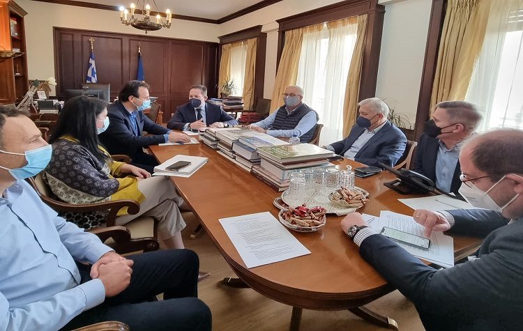 ΚΕΔΕ προς Στέλιο Πέτσα: «Να αποτρέψουμε την οικονομική κατάρρευση των Δήμων»