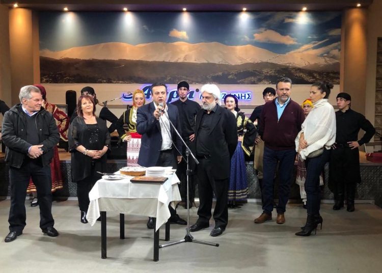 Εκπροσώπηση Δήμου Αμαρουσίου στην κοπή πίτας του 2ου συστήματος Προσκόπων και της Ένωσης Κρητών