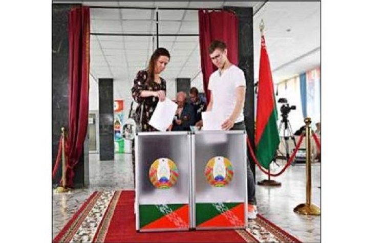 «ΝΑΙ» στη συνταγματική μεταρρύθμιση είπε ο λαός της Λευκορωσίας