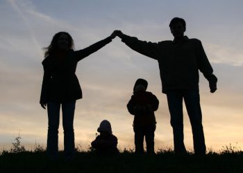 Κέντρο έμπρακτης στήριξης εκατοντάδων οικογενειών από τον Δήμο