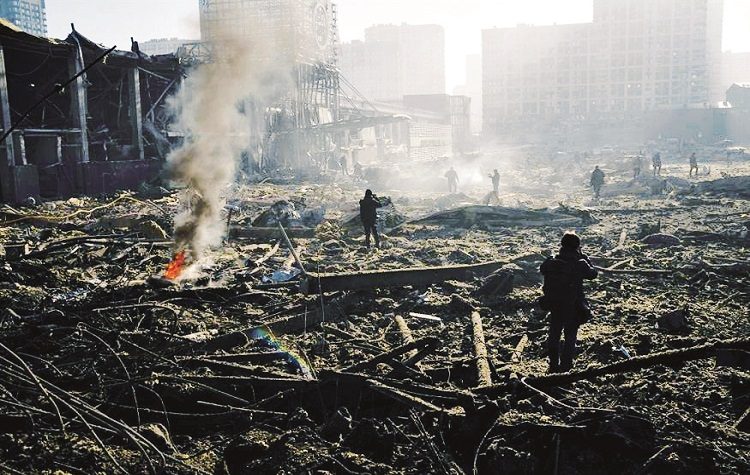 «Πόλεμος» και στις τιμές