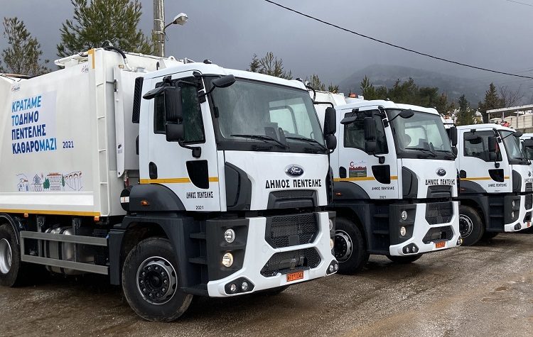 Έξι νέα οχήματα αποκομιδής αποβλήτων στην υπηρεσία των δημοτών