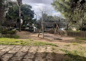 Ξεκίνησε το πρόγραμμα ανάπλασης των παιδικών χαρών του Δήμου