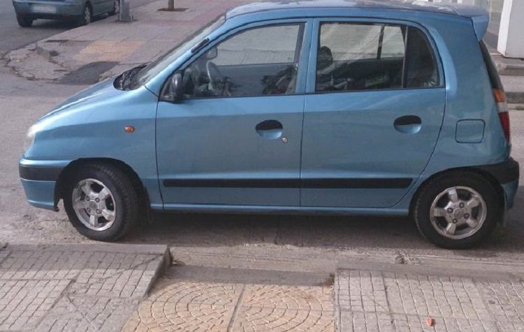 «Ένα λεπτάκι θα το αφήσω…»