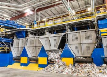 Προχωρούν οι διαγωνισμοί για δύο μονάδες επεξεργασίας αποβλήτων με ΣΔΙΤ στην Αττική