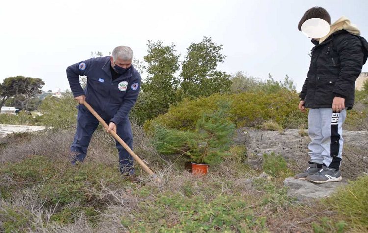 ΣΠΑΠ και μαθητές του 1ου Δημοτικού Μελισσίων έδωσαν νέα πνοή στο Πεντελικό