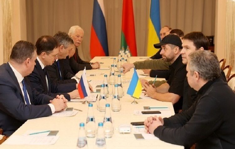 Εντός της ημέρας ο δεύτερος γύρος των συνομιλιών Ουκρανίας-Ρωσίας