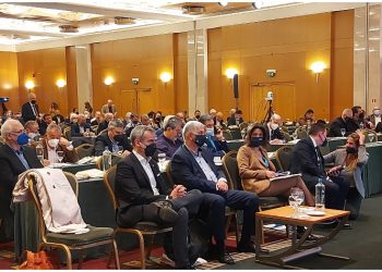 Ο Βλάσσης Σιώμος έδωσε το «παρών» στην  έκτακτη συνάντηση δημάρχων