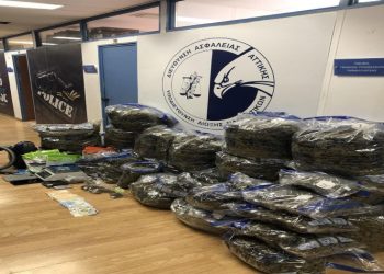 Δεκάδες κιλά χασίς και κοκαΐνη σε σπίτι στο Ηράκλειο - Βίντεο της ΕΛ.ΑΣ