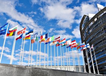 Η Ευρώπη σε ενεργειακή υποτέλεια - Από παγκόσμιος παίκτης (1952-1990) έγινε ουραγός (1990-2022)