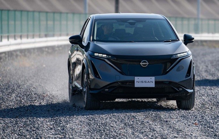 Ο λόγος που το Nissan Ariya έχει διανύσει απόσταση ίση με πέντε ταξίδια γύρω από τη Γη