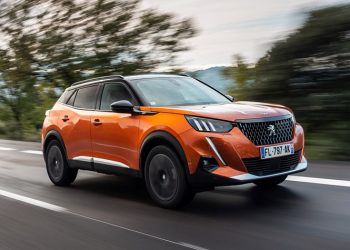 Δοκιμάσαμε το Peugeot 2008 1.2 PureTech: Ένα SUV που ξεχωρίζει!