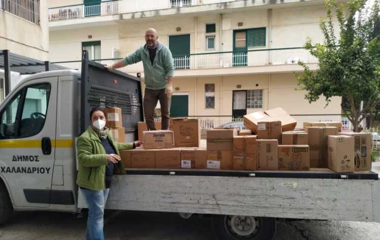 Πρώτη αποστολή ανθρωπιστικής βοήθειας του Δήμου για την εμπόλεμη Ουκρανία (Εικόνες)