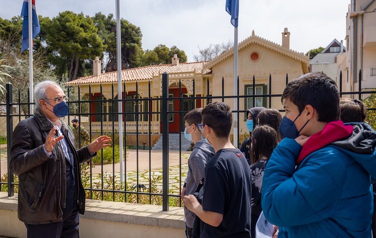 Πραγματοποιήθηκαν οι πρώτες επισκέψεις σχολείων στην οικία του Παύλου Μελά