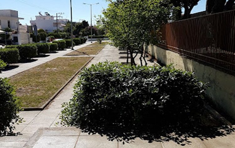 Βιοκλιματική ανάπλαση πεζοδρομίων στην Κερατέα