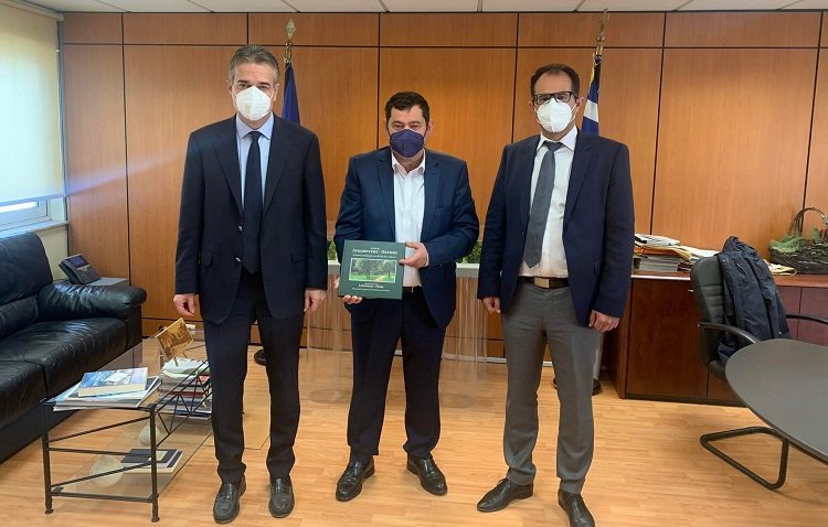 Επανεκκινούν τα έργα στα σχολεία του Ηλιακού Χωριού, προχωρά και το 6ο Νηπιαγωγείο Πεύκης