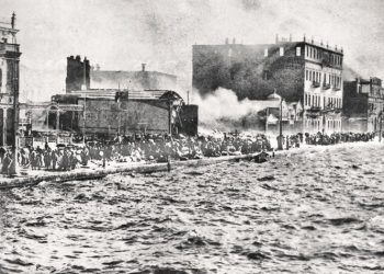 Άγγελος Συρίγος στην «Α»: «Πρέπει να δούμε θαρραλέα τη Μικρασιατική Καταστροφή»