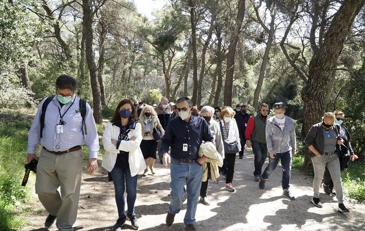 Επιτυχής επανάληψη της περιπατητικής διαδρομής του Δήμου Αμαρουσίου στο δάσος Συγγρού