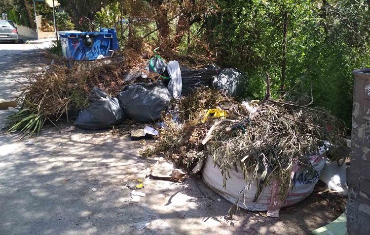 Μαρία Τραγάδη: «Πάσχα με σκουπίδια για λόγους… εκδίκησης»