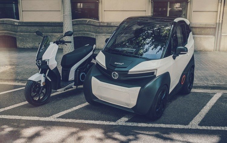 Kosmοcar και Kosmoride αλλάζουν τα δεδομένα στην ηλεκτροκίνηση στην Ελλάδα