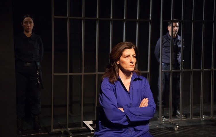 Το «Ατσάλι» της Ρόνα Μονρό στο Θέατρο «Μεταξουργείο»