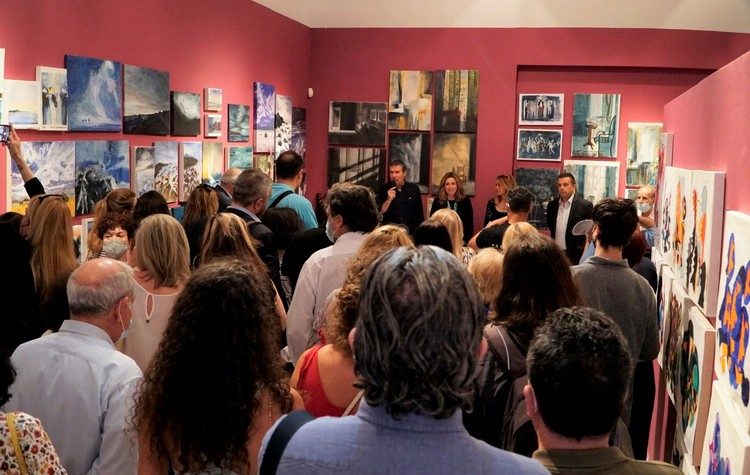 Κέρδισε τις εντυπώσεις η Β΄ Έκθεση Τμημάτων Ζωγραφικής Ενηλίκων του Δήμου Αμαρουσίου