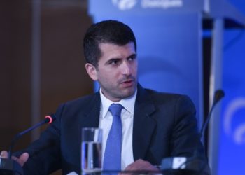 Β. Ξυπολυτάς:  «Το α΄εξάμηνο του 2023 τα πρώτα ηλεκτροκίνητα λεωφορεία στην Αθήνα»