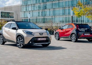 Έφτασε το Aygo X!