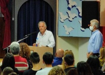 Βασίλης Γιαννακόπουλος: «Νιώθω ιδιαίτερη χαρά για τις διακρίσεις του 5ου Γυμνασίου»