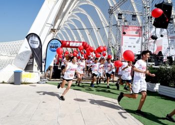 Μικροί και μεγάλοι έτρεξαν στον φιλανθρωπικό αγώνα «NoFinish Line» στο ΟΑΚΑ