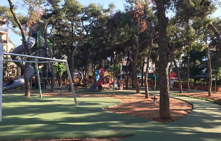 Δημήτρης Γαλάνης: «Σύντομα θα κάνουμε τα εγκαίνια της παιδικής χαράς στην Πλατεία Ελευθερίας»