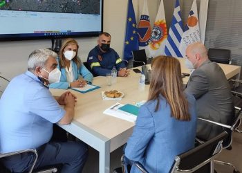 Επίσκεψη της υφυπουργού Υγείας Ζωής Ράπτη στο Αρχηγείο της Πυροσβεστικής