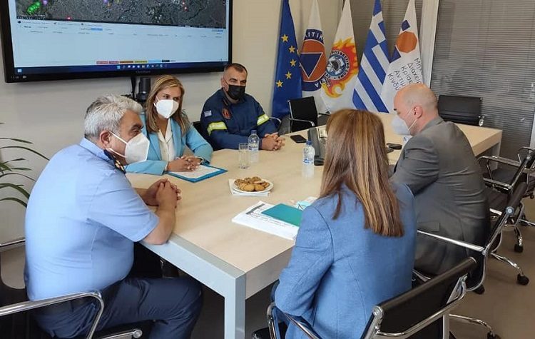 Επίσκεψη της υφυπουργού Υγείας Ζωής Ράπτη στο Αρχηγείο της Πυροσβεστικής