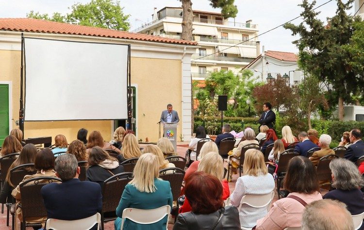 Ο Σύλλογος Αθμονέων τίμησε την Γιορτή της Μητέρας στη Βορέειο Βιβλιοθήκη