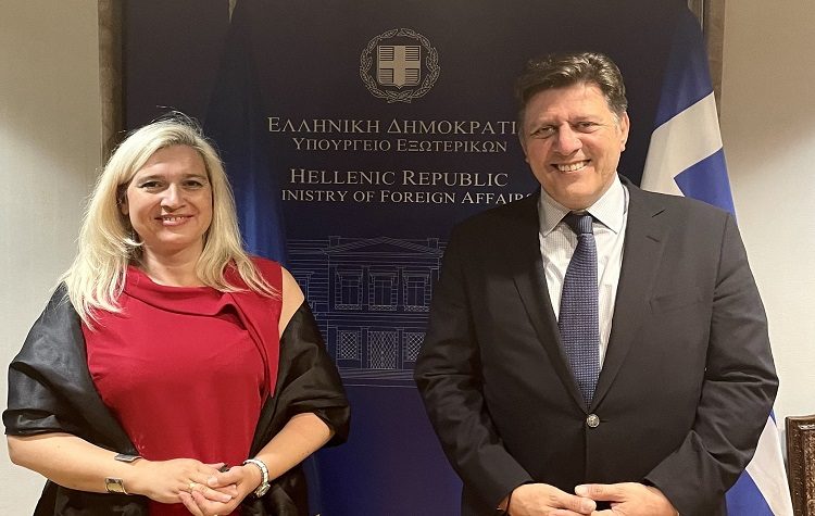 Συνάντηση Μιλτιάδη Βαρβιτσιώτη με την υπουργό Ευρωπαϊκών Υποθέσεων και Διεθνών Σχέσεων της Βαυαρίας