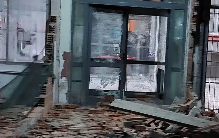 Τα πάνω κάτω