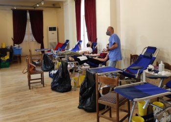 Θερμή ανταπόκριση των πολιτών στην καλοκαιρινή αιμοδοσία