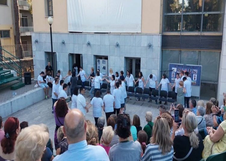 Χαμόγελα, τραγούδια και χορός στην γιορτή της παιγνιοθήκης ΑΜΕΑ του Δήμου