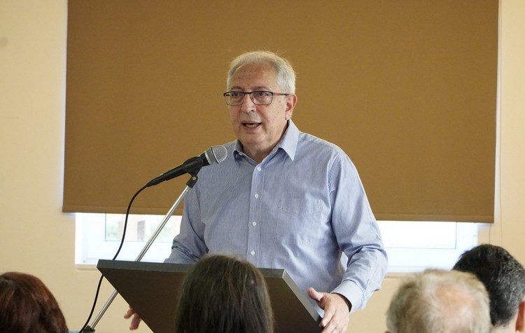 Θ. Αμπατζόγλου: Μήνυμα… νέας πενταετίας στα στελέχη της διοίκησης