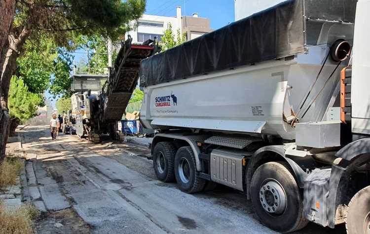 Συνεχίζονται στον Συνοικισμό οι ασφαλτοστρώσεις του Δήμου - Ποιοι δρόμοι ακολουθούν
