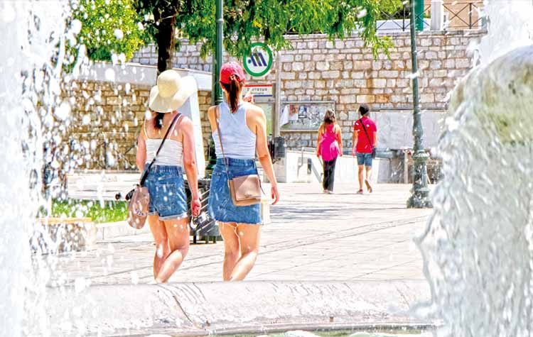 Καλοκαίρι: Πρώτος καύσωνας