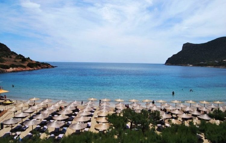 Για βουτιές στη θάλασσα με τον Δήμο