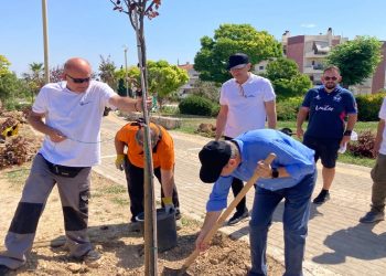 Με δεντροφύτευση η Μεταμόρφωση γιόρτασε την Παγκόσμια Ημέρα Περιβάλλοντος