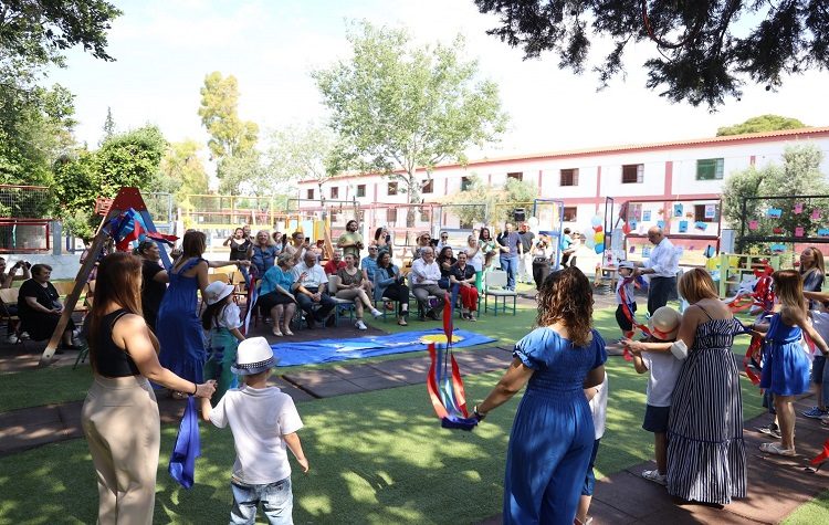 Παρουσία Κεραμέως - Αμπατζόγλου η γιορτή του 1ου Ειδικού Νηπιαγωγείου Αμαρουσίου